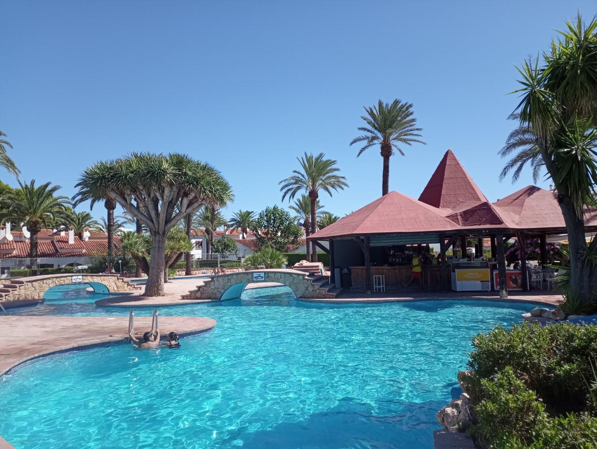 Alojamiento Con Piscina Y Chiringuito デニア エクステリア 写真
