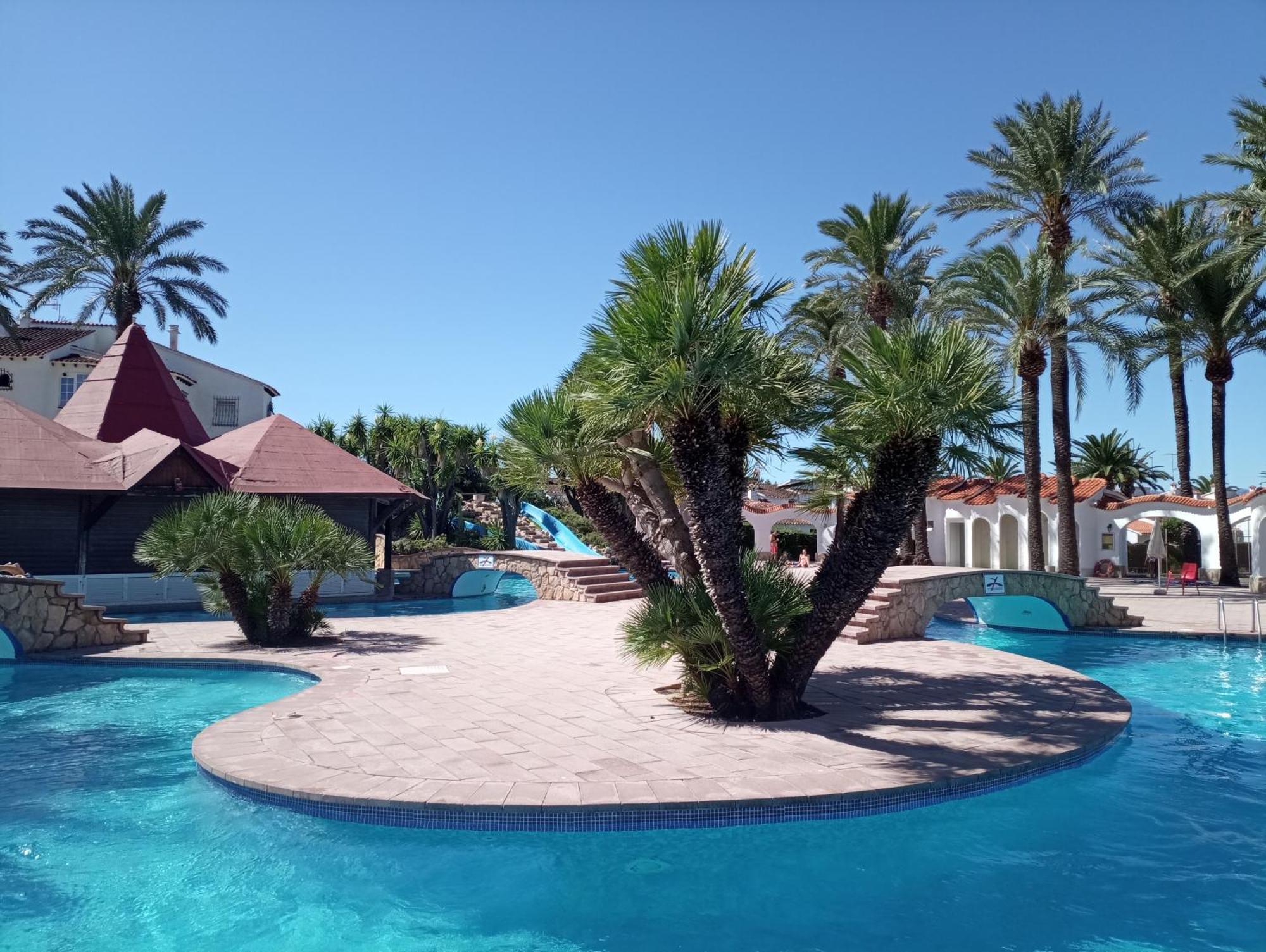 Alojamiento Con Piscina Y Chiringuito デニア エクステリア 写真